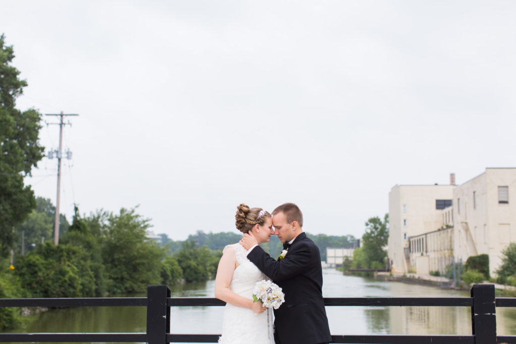 appleton_wisconsin_wedding_photography_steffandjeff_1